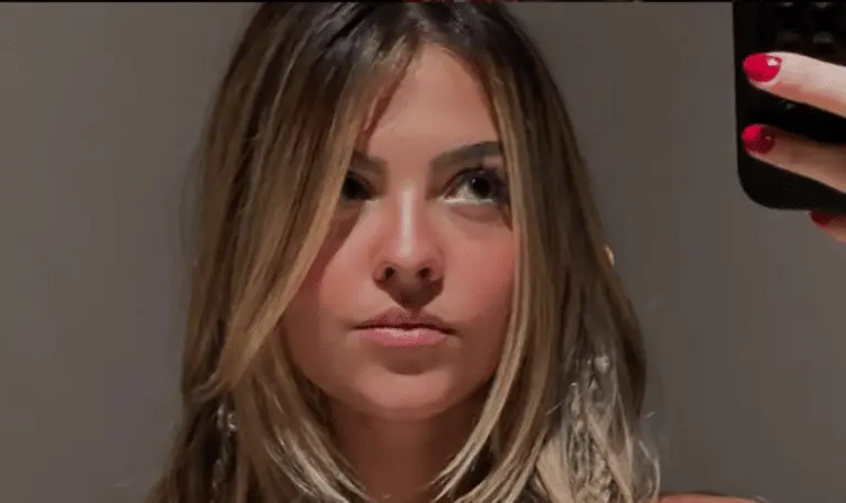Júlia Gomes
