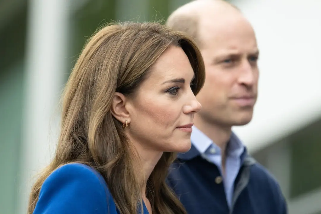 Ex-comissária revela bastidores reais: por que William e Kate não podem voar juntos 1 Princesa Kate Middleton e Principe William