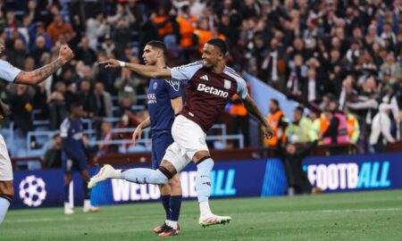 Konsa Aston Villa - Foto: x.com/AVFCOfficial/