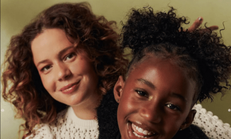 Leandra Leal e filha