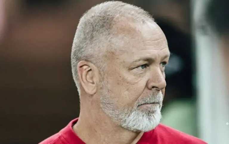 Mano Menezes