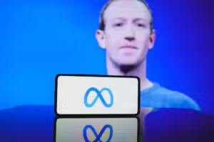 Ο Zuckerberg εξηγεί την παρακολούθηση του ποντικιού και του πληκτρολογίου των εργαζομένων της Meta για την εκπαίδευση της τεχνητής νοημοσύνης