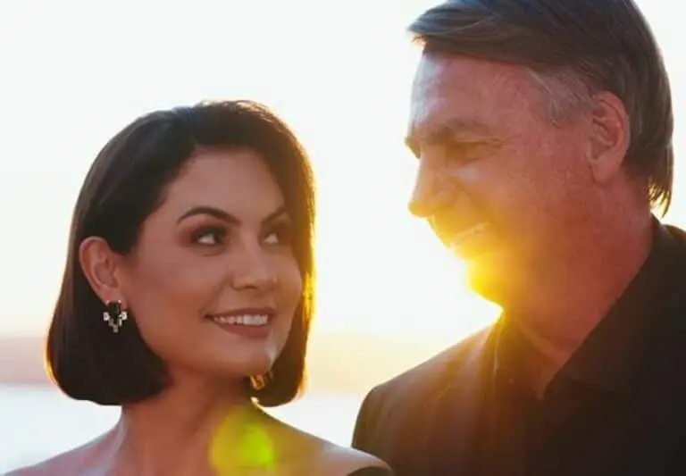 Michelle Bolsonaro e Jair Bolsonaro