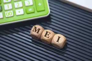 Quem tem direito de ser MEI 2026: veja quem se qualifica e como solicitar formalização