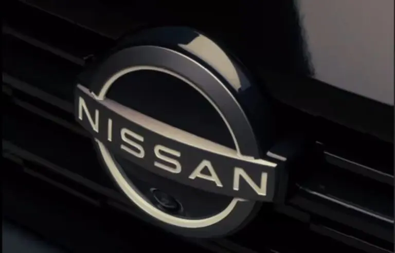 Nissan -