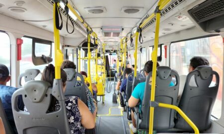 Ônibus