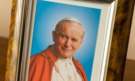 Papa João Paulo II - Foto: daily_creativity / Shutterstock.com