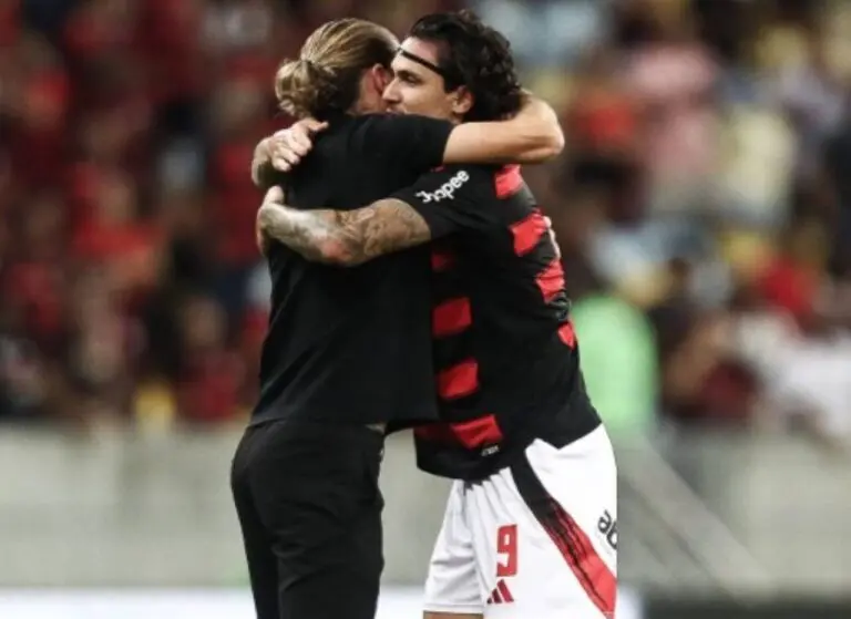 Pedro e Filipe Luis