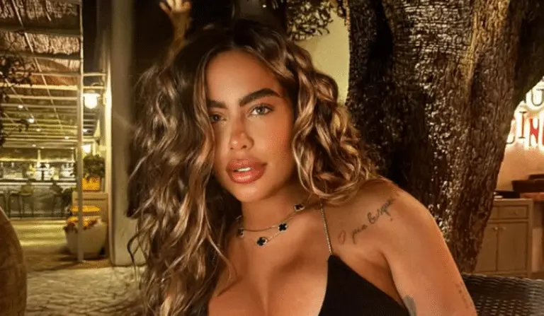 Rafaella Santos
