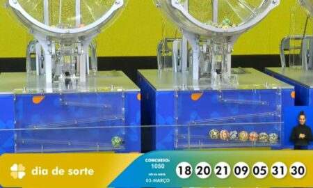 Resultado Dia de Sorte 1049 com R$ 700 mil na Caixa: 18 - 20 - 21 - 09 - 05 - 31 - 30 Mês da sorte: 03 - março