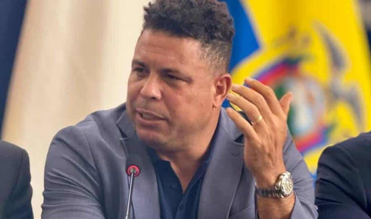 Alerj honors Ronaldo Fenômeno with Tiradentes medal for inspiring football legacy