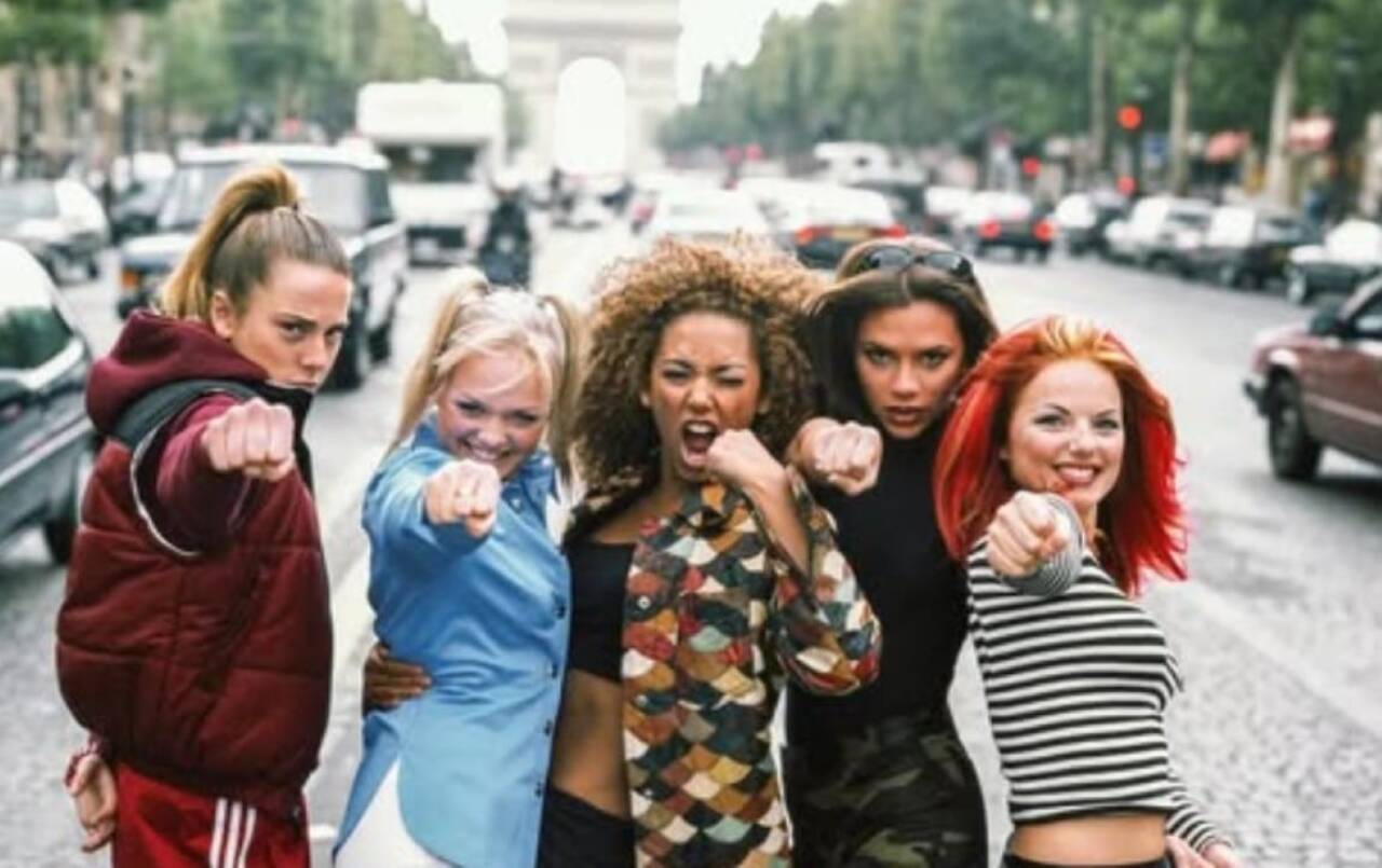 Spice Girls preparam retorno histórico para 2026, mas sem Victoria Beckham no palco
