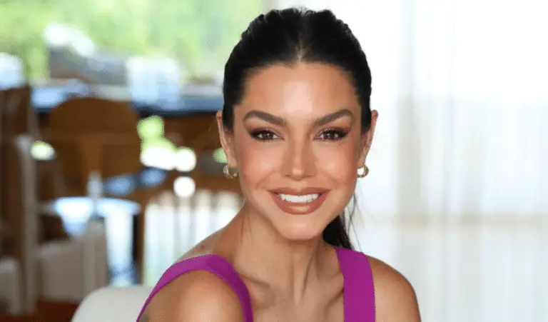 Thais Fersoza