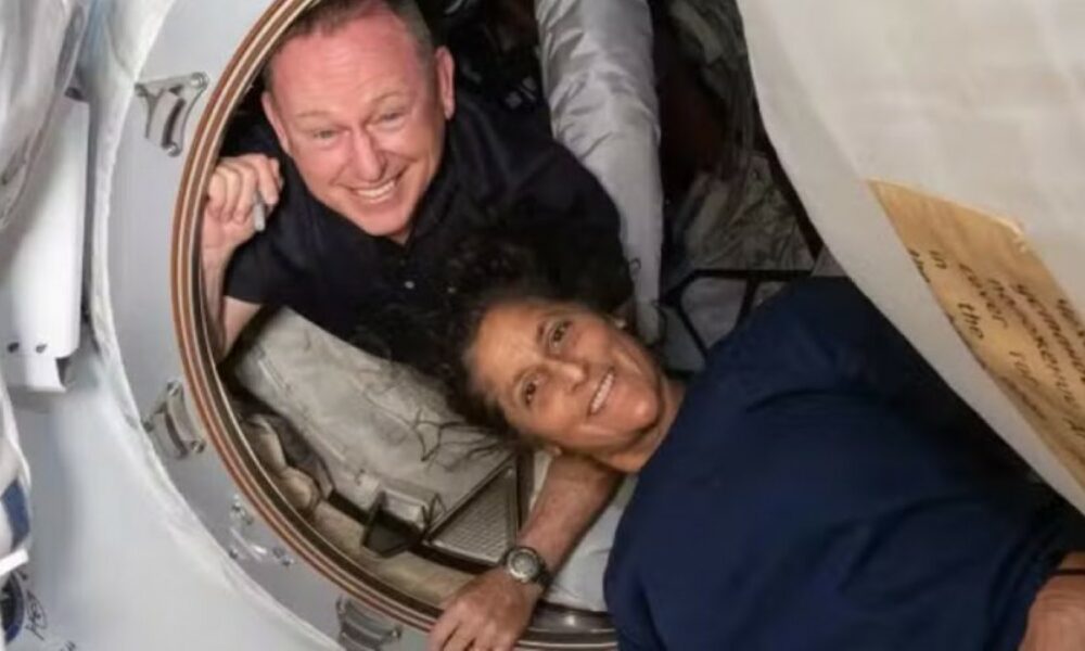 Após 286 dias no espaço, Wilmore e Williams revelam desafios da missão Starliner