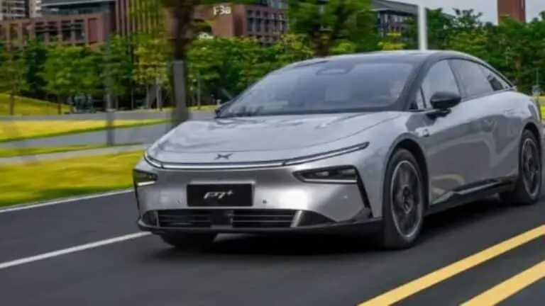 XPeng P7