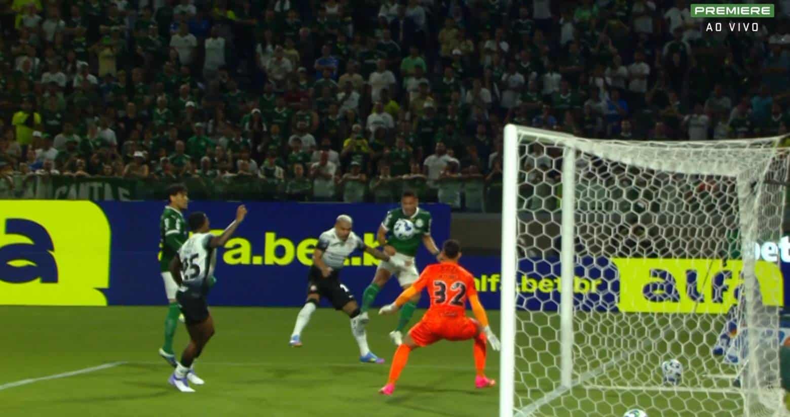 vitor roque palmeiras 1