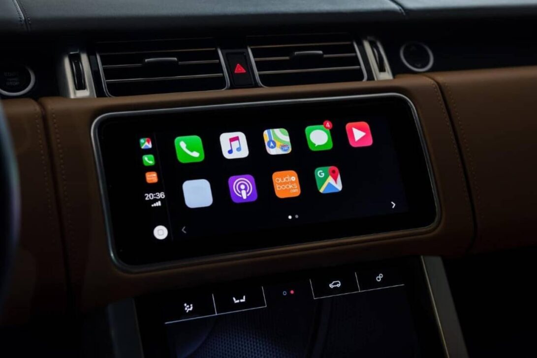 Apple car play