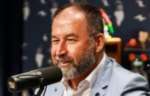 Conselho do Corinthians expulsa Andrés Sanchez por 112 votos em meio a crise de R$ 3 bilhões; Augusto Melo e Duílio ainda sob escrutínio