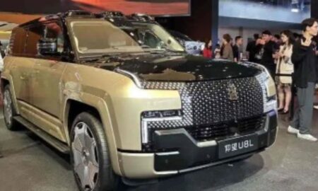 BYD Yangwang U8L