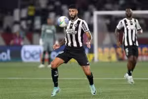 Barboza joga hoje? onde assistir Botafogo x Independiente Petrolero pela Sul-Americana ás 19h