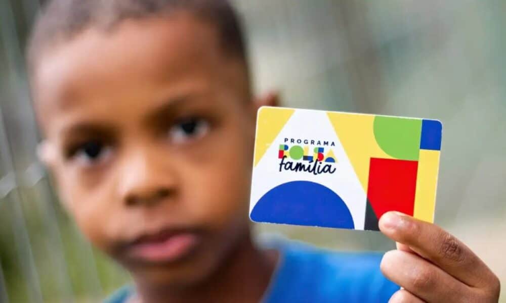 Pagamento do Bolsa Família de agosto pode ser antecipado: confira cidades e datas