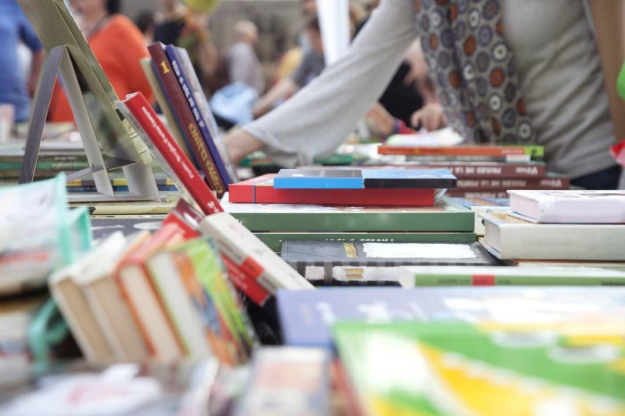 Book Friday 2025 da Amazon oferece 70% de desconto em livros e Kindles