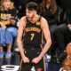 Boston Celtics fez 90 pontos no jogo contra o Knicks