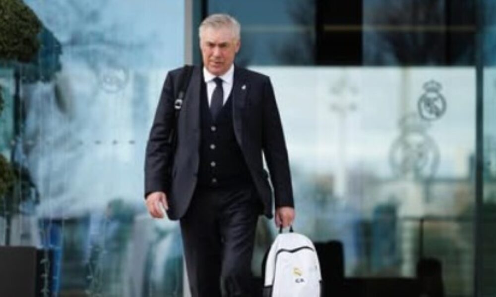 CBF garante carro blindado para Ancelotti, que mantém paixão por sedãs