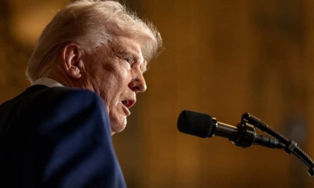 Trump and Musk address reforms, tariffs in White House event