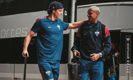 David Luis e Deyverson