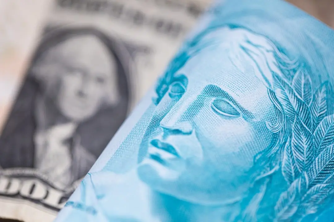 Dólar e Real