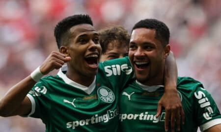 Estevão e Vitor Roque