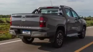 Fiat Titano ra mắt động cơ mạnh mẽ hơn và hộp số tự động mới nhằm tăng cường cạnh tranh giữa các xe bán tải