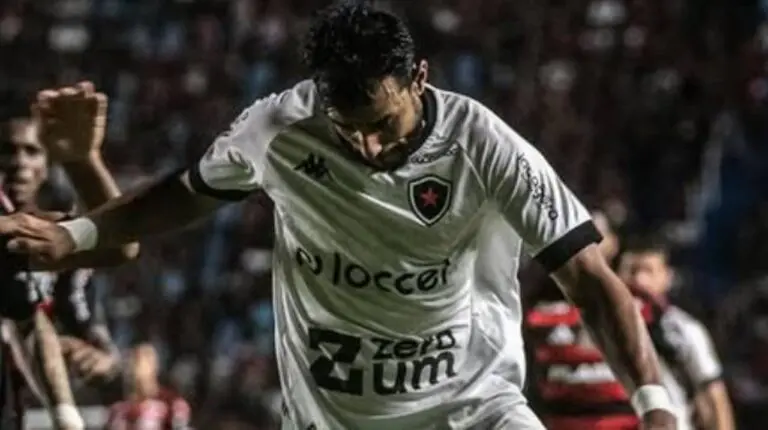 Henrique Dourado - Botafogo