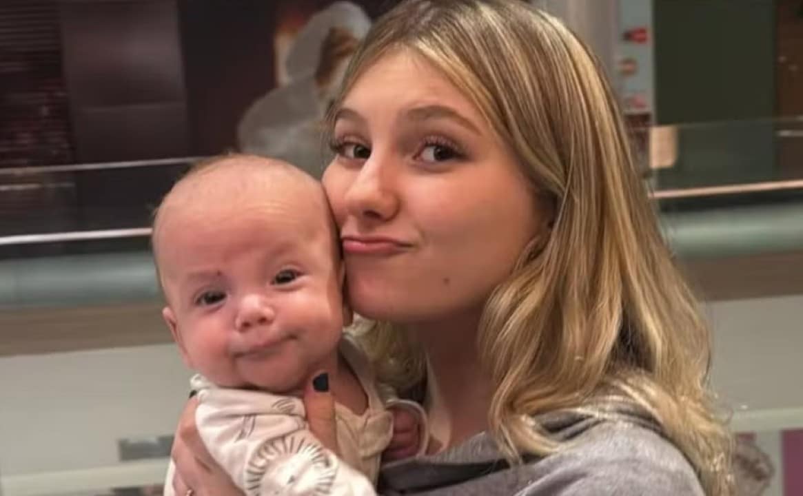 Isabel Veloso com o filho