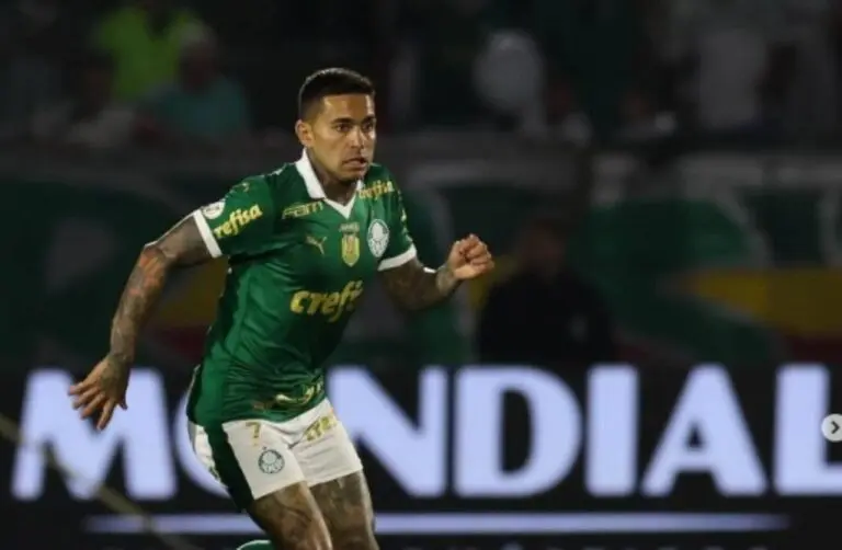Após deixar Cruzeiro, Dudu negocia salário menor para jogar no Atlético-MG