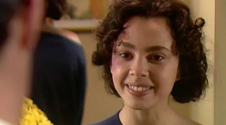 Joyce em História de Amor