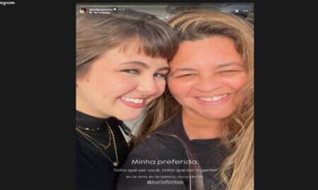 Karla Castanho dia das mães