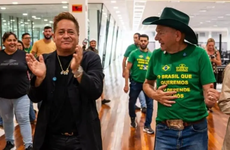 Leonardo e Luciano Hang