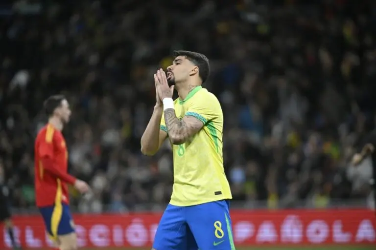 Lucas Paquetá