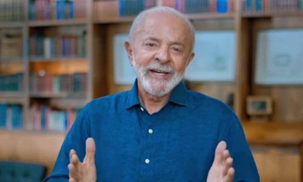 Lula anuncia apoio ao fim da escala 6×1 e reforça combate a fraudes no INSS em discurso do Dia do Trabalhador