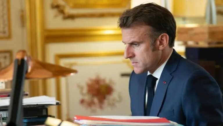 Macron