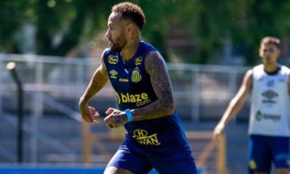 Neymar recebe proposta do Fenerbahçe e avalia futuro com Santos