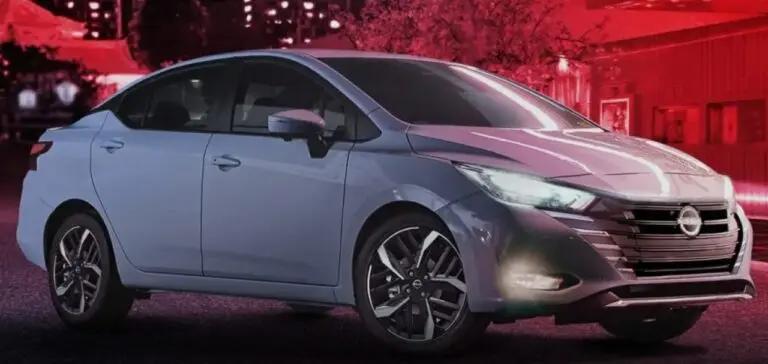Nissan Versa 2025