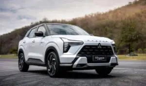 تقدم ميتسوبيشي سيارة Xforce الهجينة بمدى يصل إلى 24 كم لكل لتر وتقنيات جديدة