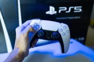 يُشاع أن جهاز PlayStation المحمول الجديد يتمتع بقوة أكبر من جهاز PS5