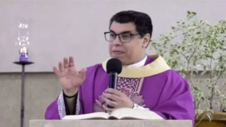 Padre Chrystian Shankar