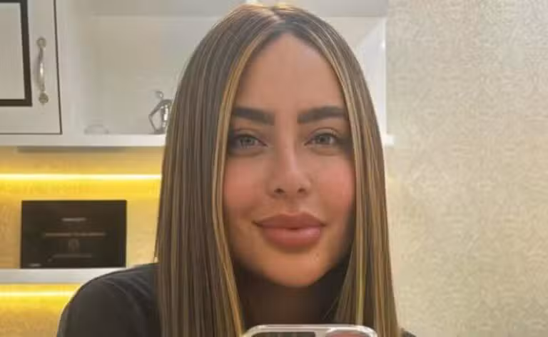Rafaella Santos