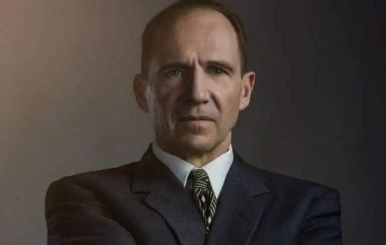 Ralph Fiennes.