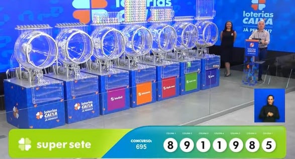 Resultado Super Sete 695